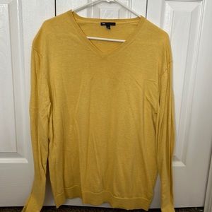 Size XL Gap yellow sweater